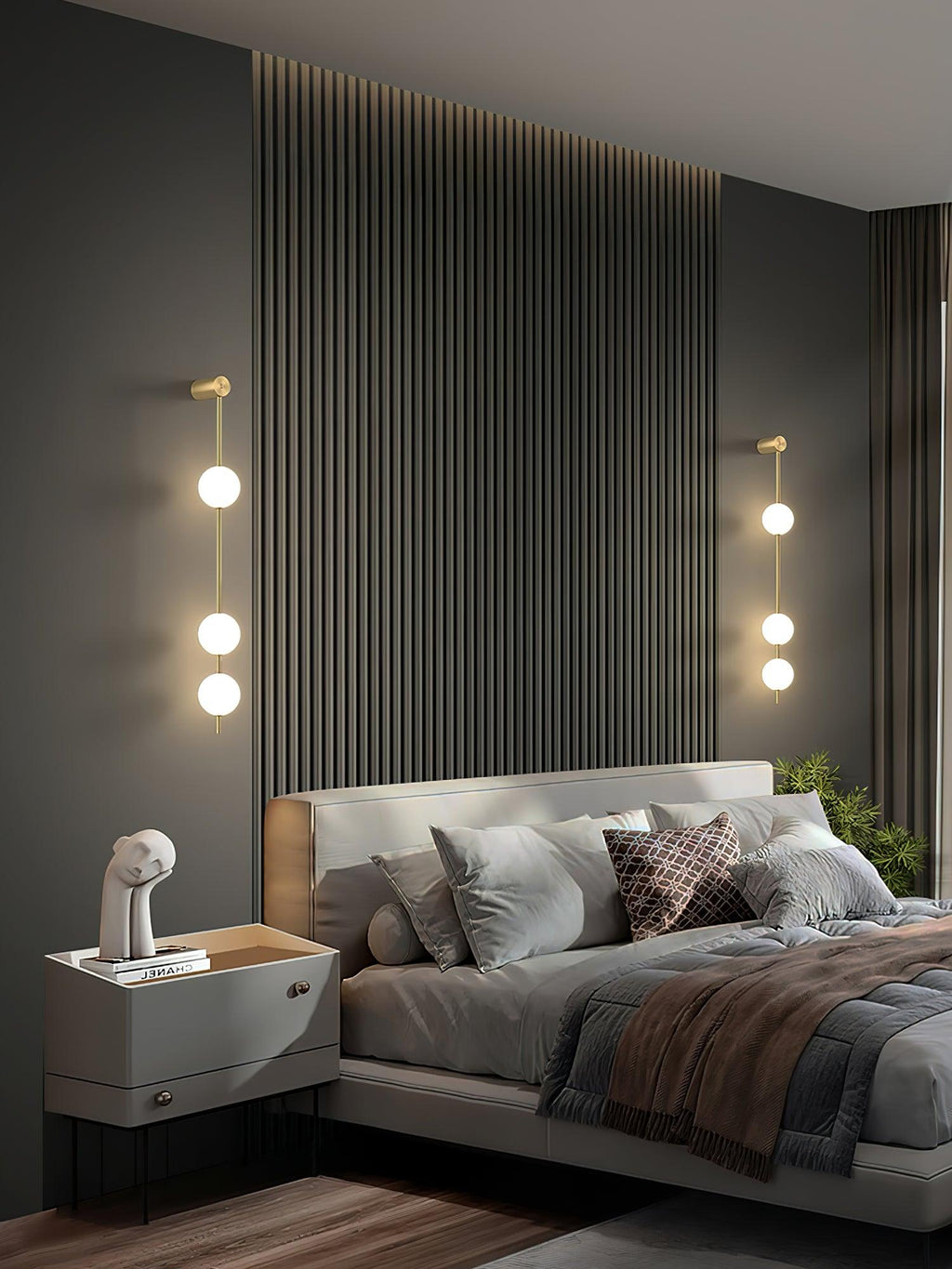 3-5 Light Vertical Globe Wall Light / 5 Lamps: ∅ 4.7″ x H 62.2″ / Dia 12cm x H 158cm / Black & Glass Ball / Warm White