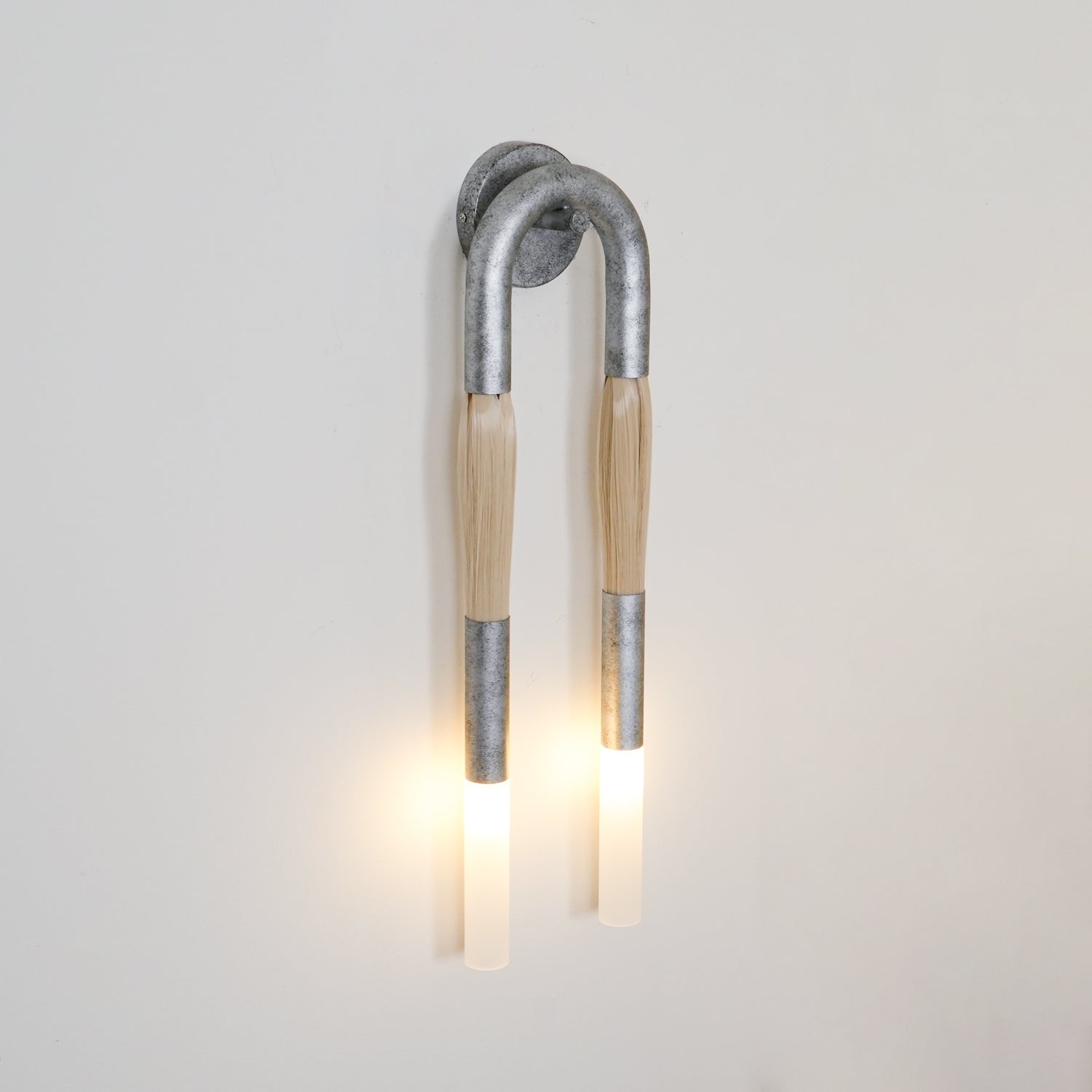Tassel Glass Wall Light / ∅ 6.3″ x H 25.6″ / Dia 16cm x H 65cm / Nickel / 1 Piece